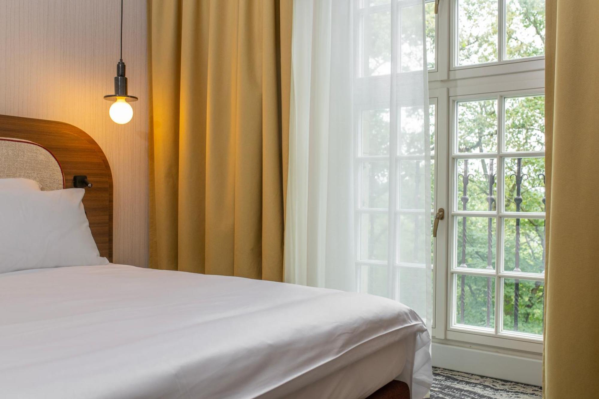 Zinar Castle Hotel Krakow Luaran gambar